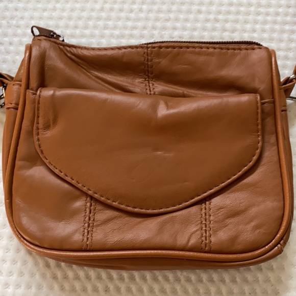 2/$30! NWT, Brown crossbody bag - Picture 4 of 6